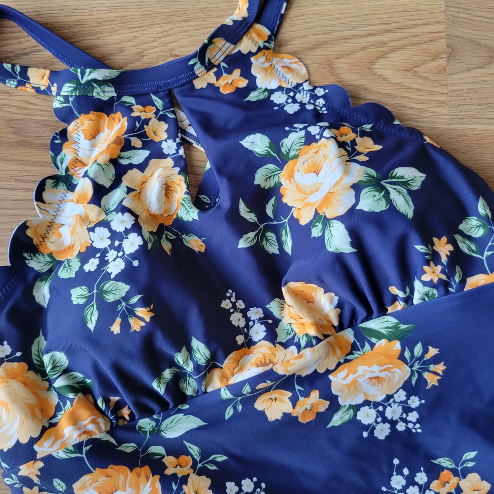 Cupshe Navy One-Piece Swimsuit with Yellow Floral Print - Picture 2 of 8